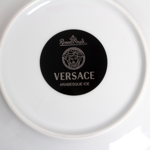 Versace Medusa Plate - Picture 4 of 4